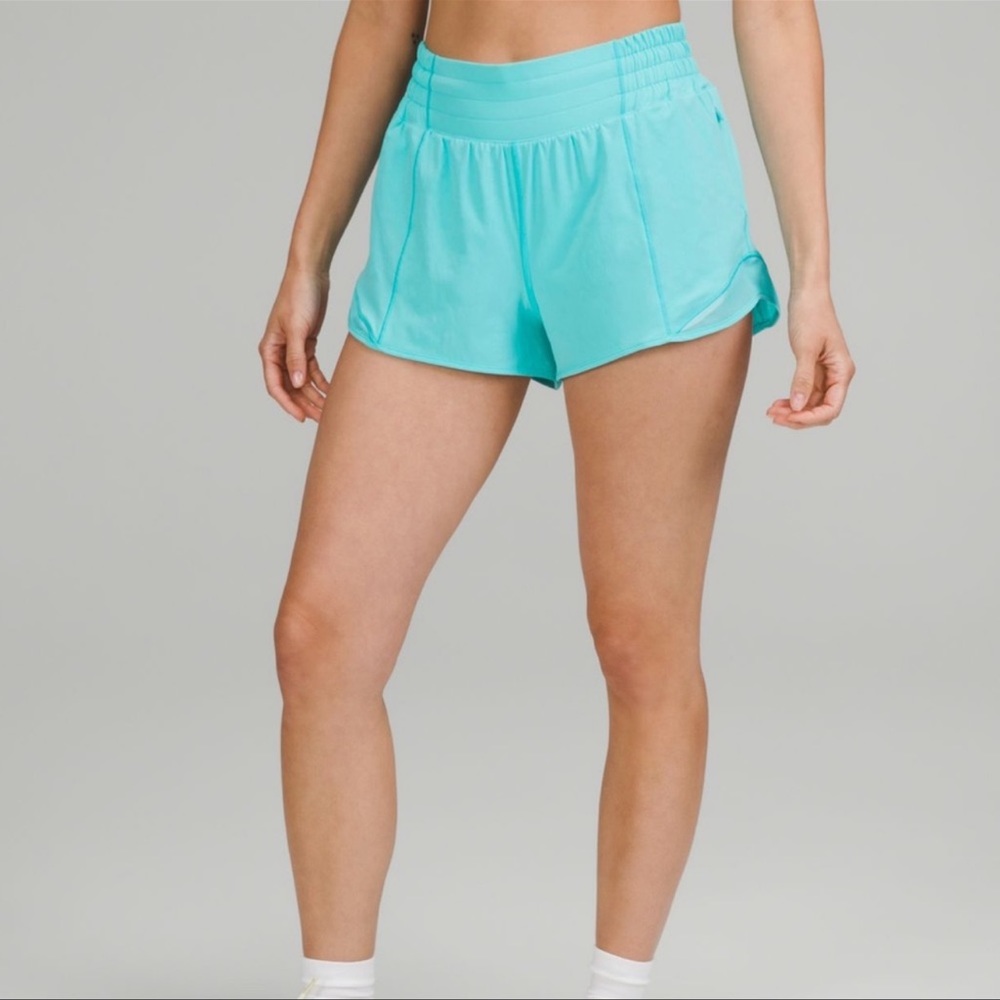 Lululemon Hotty hot HR shorts electric turquoise 4”